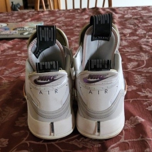 Air Jordan XXXIII - Picture 5 of 5